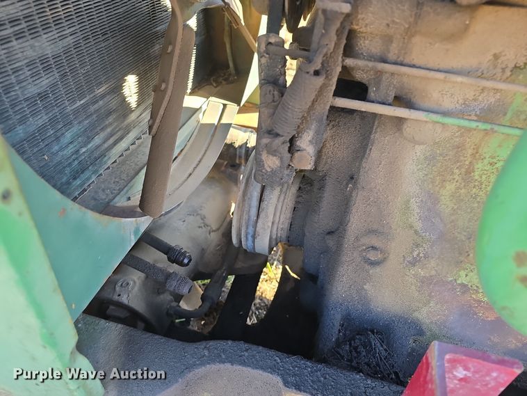 image for item EK2457 Oliver 1800 front tractor assembly