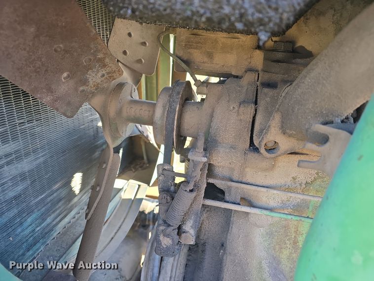 image for item EK2457 Oliver 1800 front tractor assembly