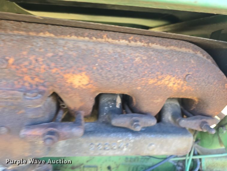 image for item EK2457 Oliver 1800 front tractor assembly