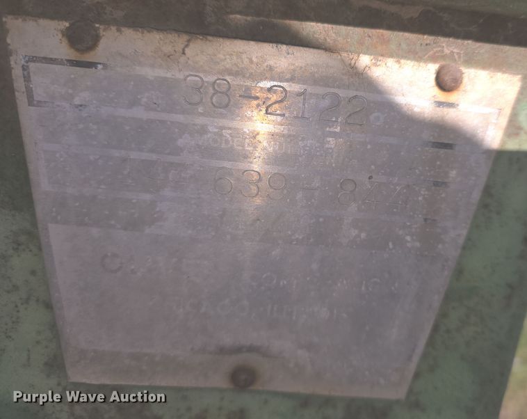 image for item EK2457 Oliver 1800 front tractor assembly