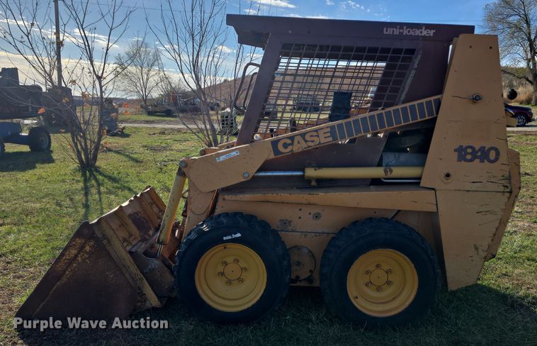 image for item EK2459 1992 Case 1840 skid steer loader
