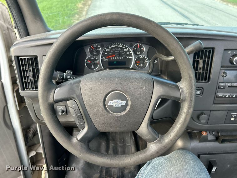 image for item EK3697 2009 Chevrolet Express 3500 van cab and chassis