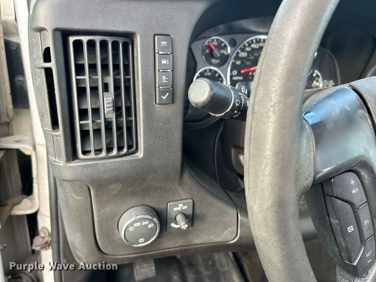 image for item EK3697 2009 Chevrolet Express 3500 van cab and chassis