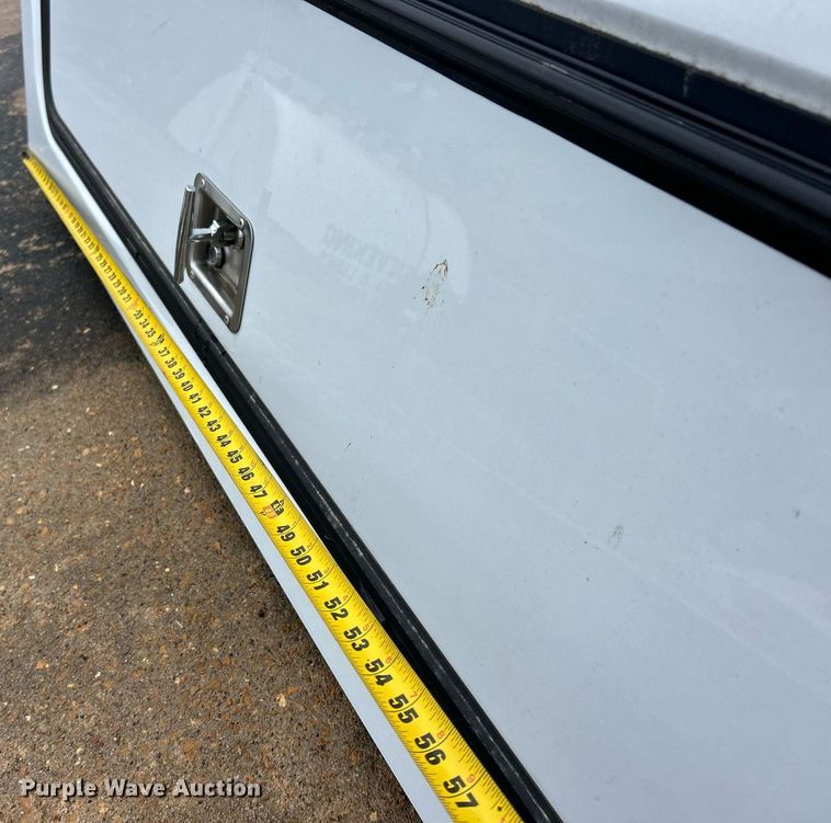 image for item EK3707 Leer pickup truck topper