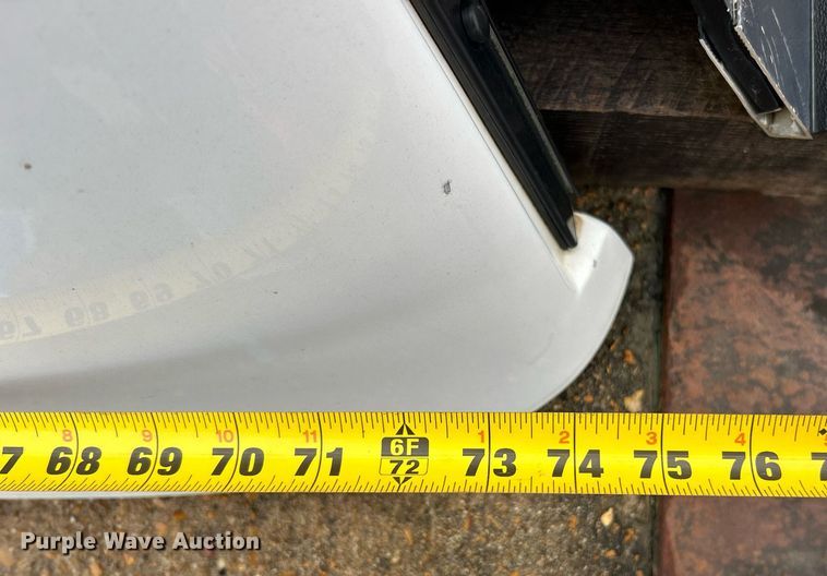 image for item EK3707 Leer pickup truck topper