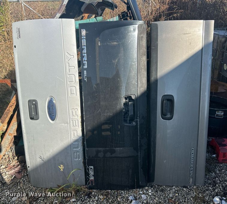 image for item EK3717 Pickup truck parts