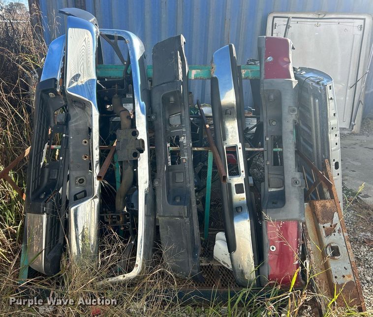 image for item EK3717 Pickup truck parts