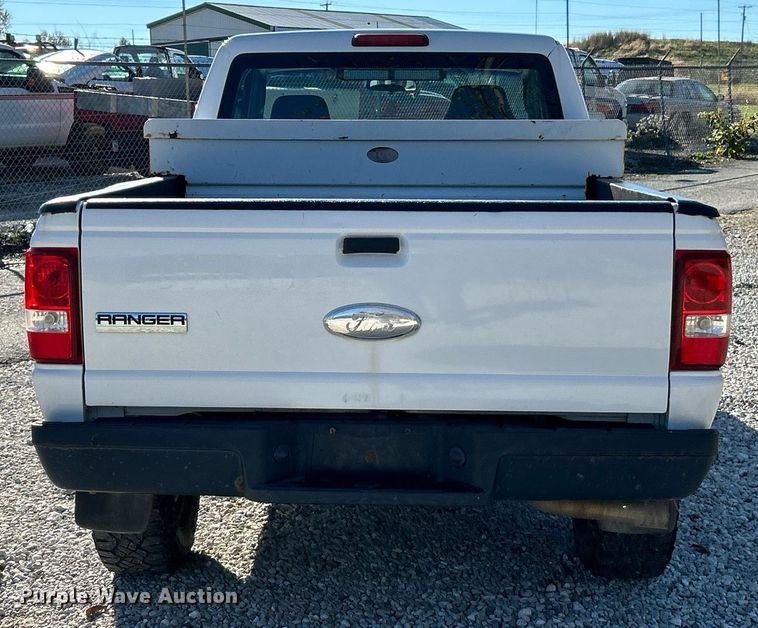 image for item EK3722 2006 Ford Ranger SuperCab pickup truck
