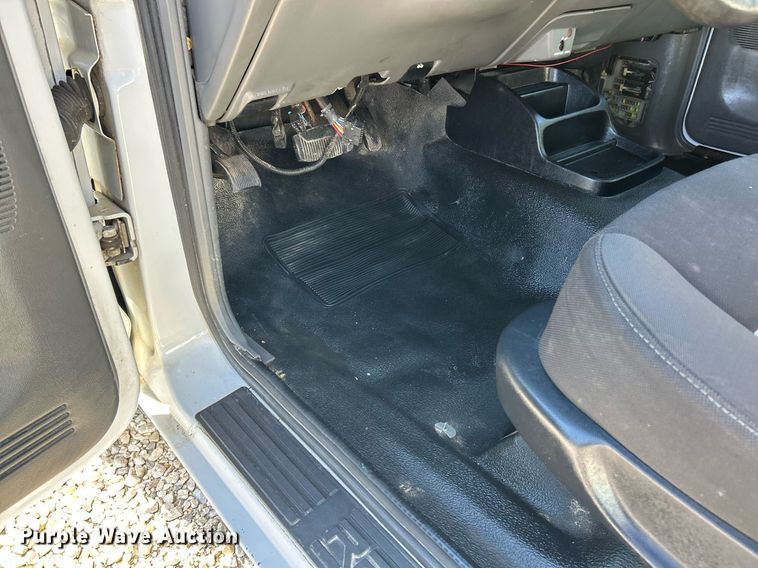 image for item EK3722 2006 Ford Ranger SuperCab pickup truck