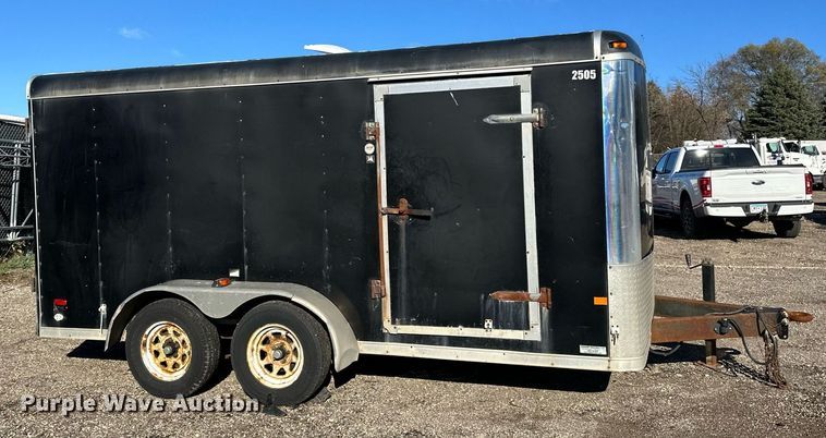 image for item EN2554 2009 Royal Cargo enclosed cargo trailer