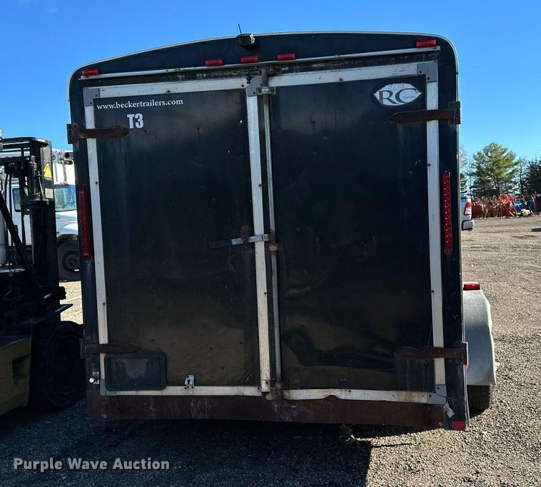 image for item EN2554 2009 Royal Cargo enclosed cargo trailer