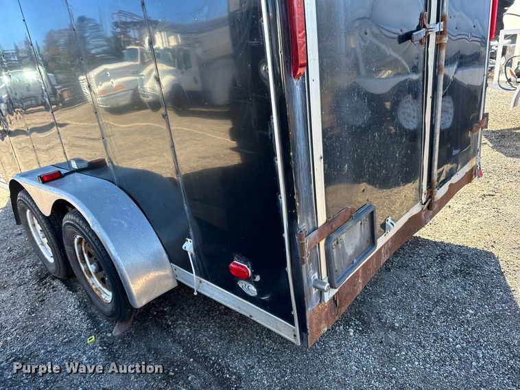 image for item EN2554 2009 Royal Cargo enclosed cargo trailer