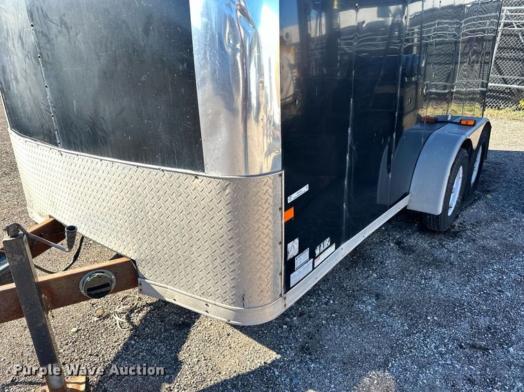 image for item EN2554 2009 Royal Cargo enclosed cargo trailer