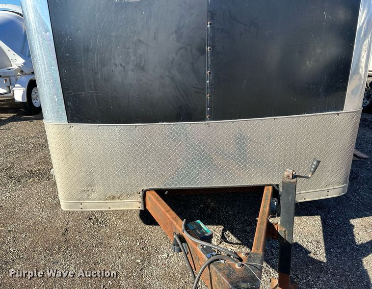 image for item EN2554 2009 Royal Cargo enclosed cargo trailer