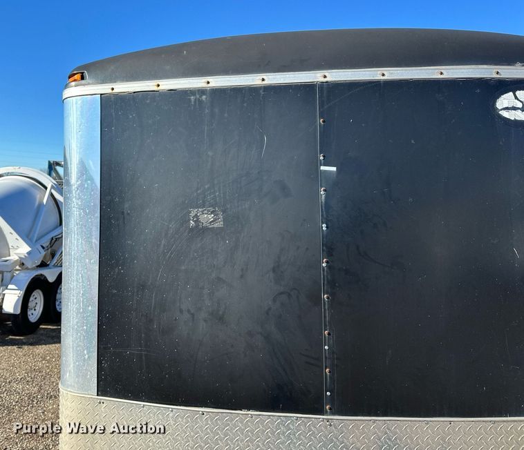 image for item EN2554 2009 Royal Cargo enclosed cargo trailer