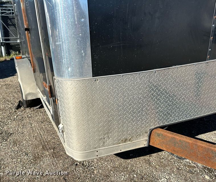 image for item EN2554 2009 Royal Cargo enclosed cargo trailer