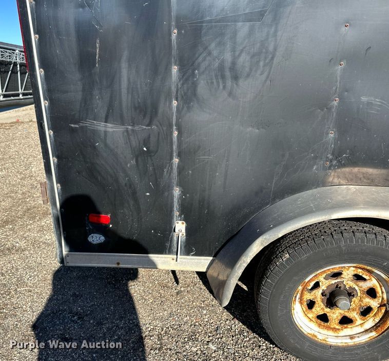 image for item EN2554 2009 Royal Cargo enclosed cargo trailer