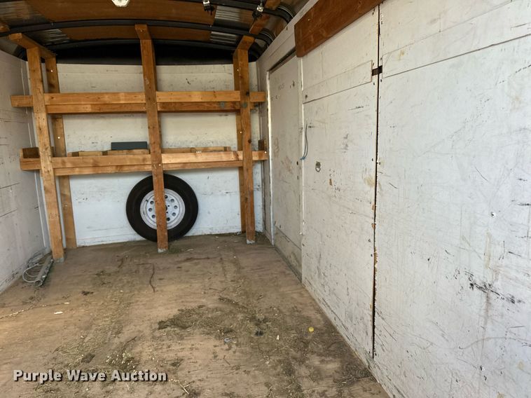 image for item EN2554 2009 Royal Cargo enclosed cargo trailer