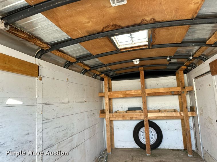 image for item EN2554 2009 Royal Cargo enclosed cargo trailer