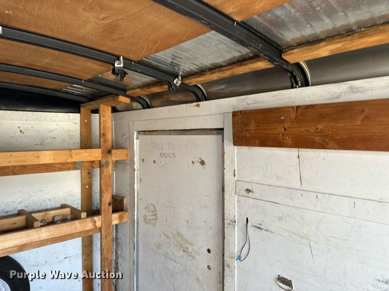 image for item EN2554 2009 Royal Cargo enclosed cargo trailer