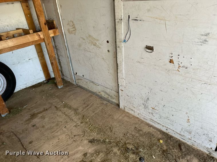 image for item EN2554 2009 Royal Cargo enclosed cargo trailer