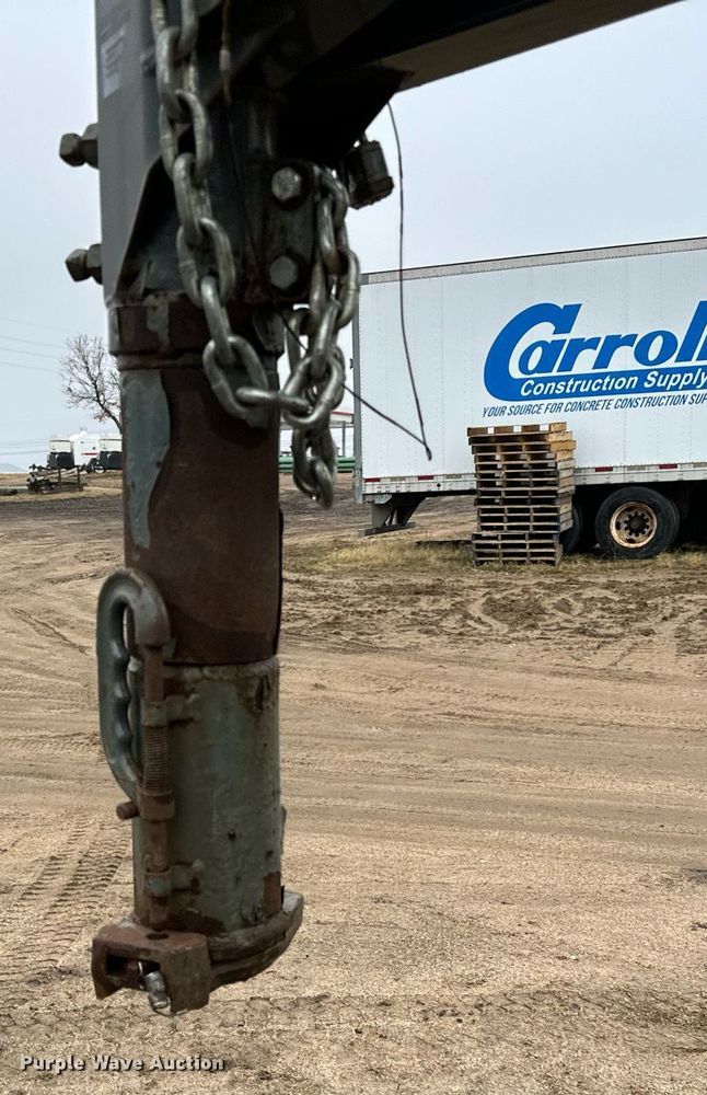 image for item EN2574 2012 Behnke FB8X521GN equipment trailer