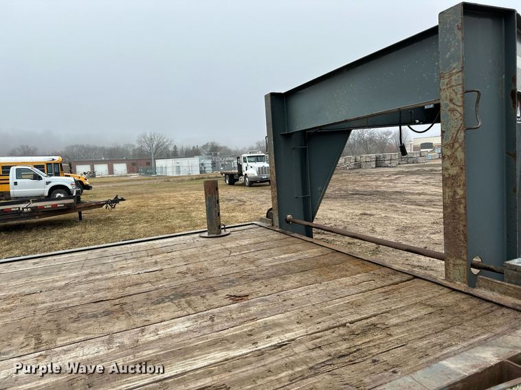 image for item EN2574 2012 Behnke FB8X521GN equipment trailer