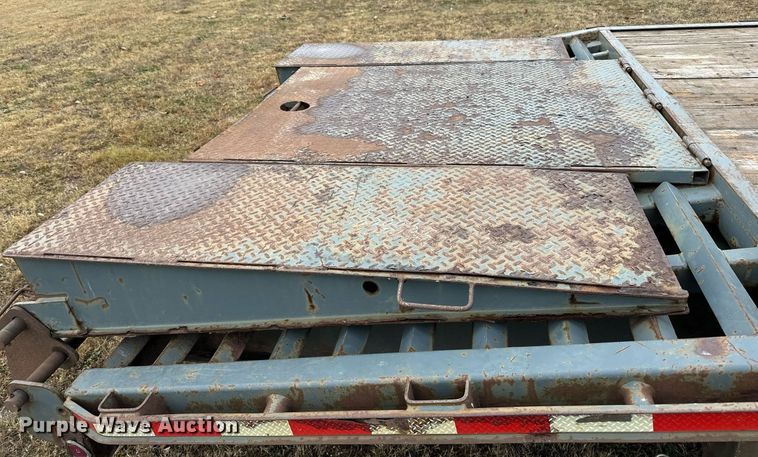 image for item EN2574 2012 Behnke FB8X521GN equipment trailer