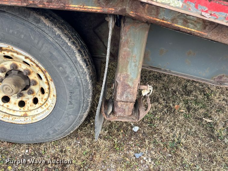 image for item EN2574 2012 Behnke FB8X521GN equipment trailer