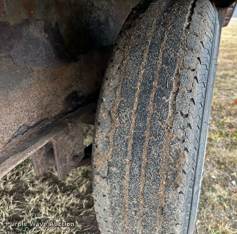 image for item EN2574 2012 Behnke FB8X521GN equipment trailer