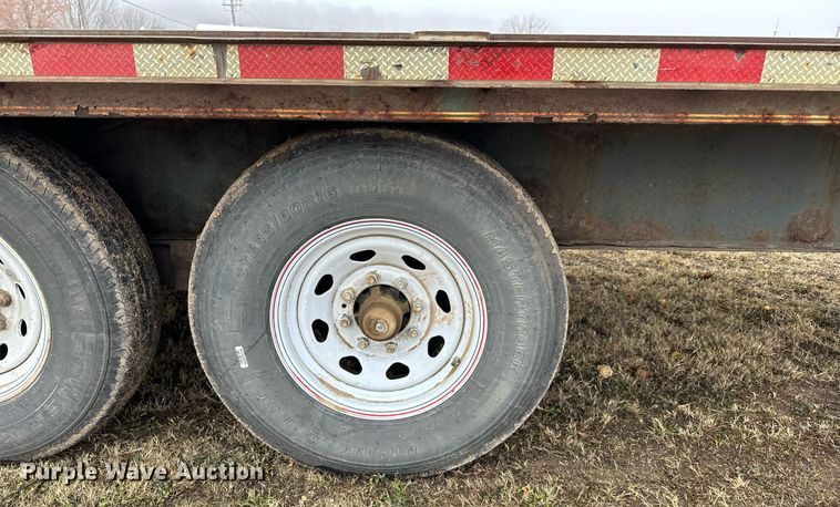 image for item EN2574 2012 Behnke FB8X521GN equipment trailer