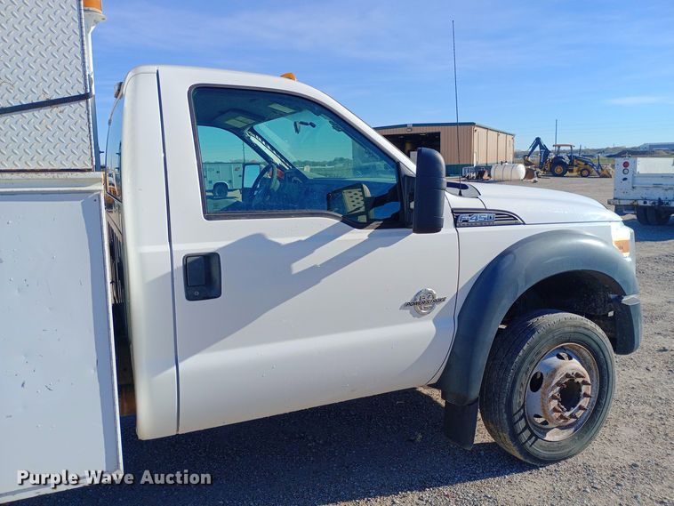 image for item EN8555 2012 Ford F450 Super Duty XL utility / service truck