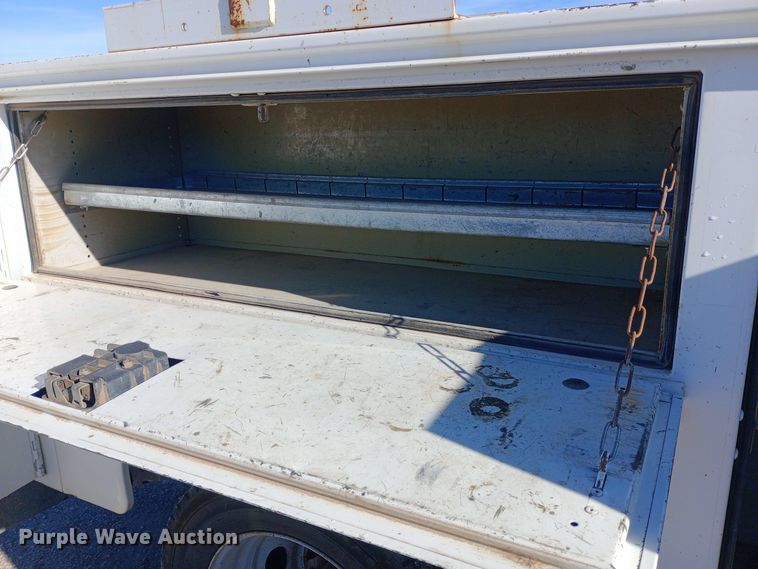 image for item EN8555 2012 Ford F450 Super Duty XL utility / service truck