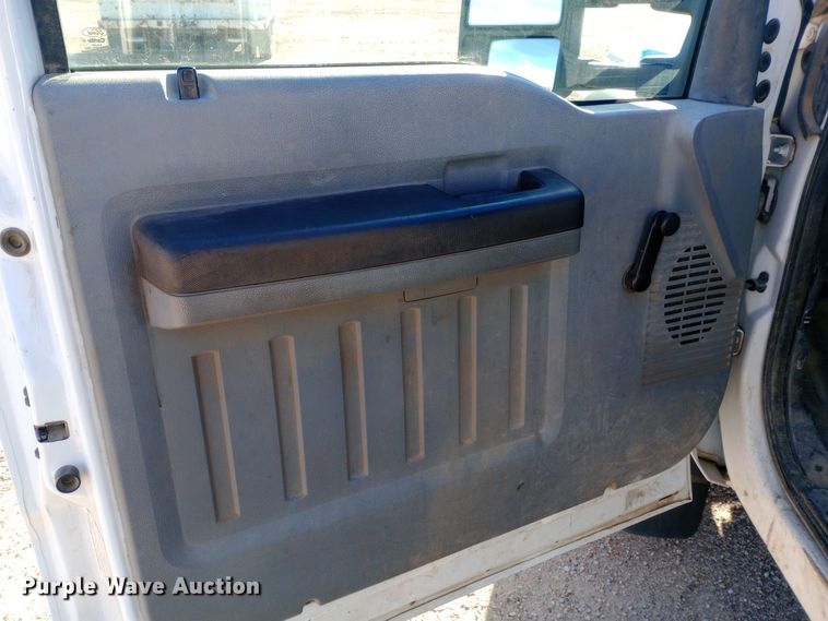 image for item EN8555 2012 Ford F450 Super Duty XL utility / service truck