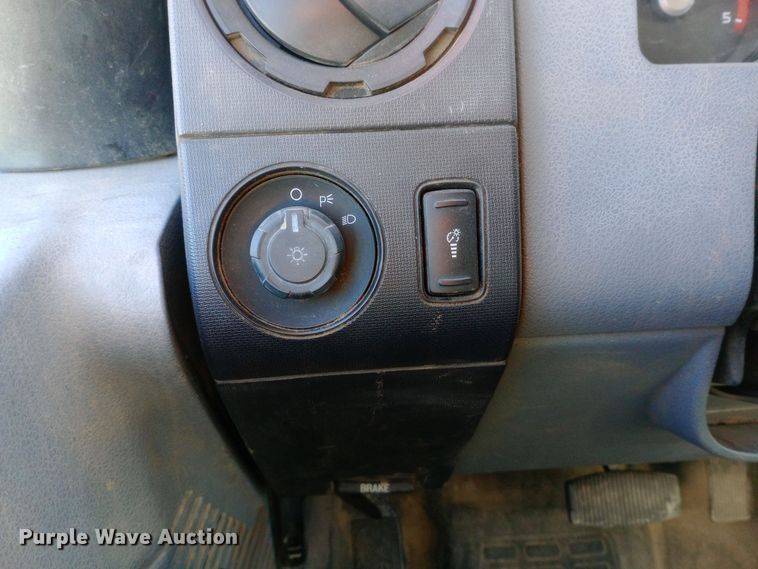 image for item EN8555 2012 Ford F450 Super Duty XL utility / service truck