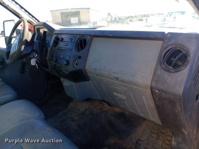 image for item EN8555 2012 Ford F450 Super Duty XL utility / service truck