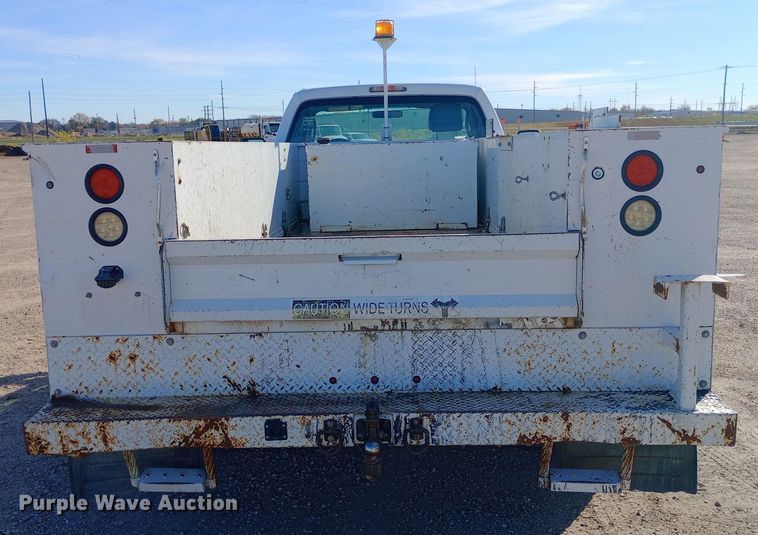 image for item EN8556 2012 Ford F550 Super Duty XL utility / service truck