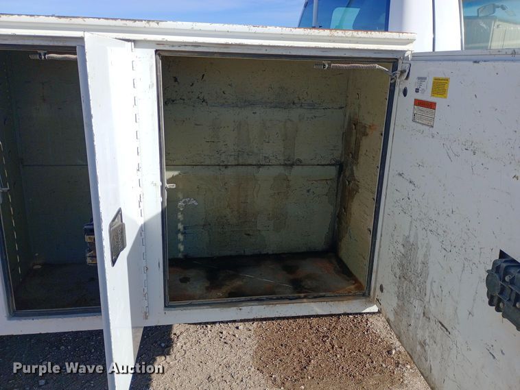 image for item EN8556 2012 Ford F550 Super Duty XL utility / service truck