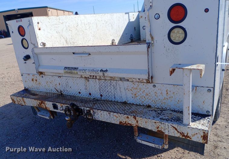 image for item EN8556 2012 Ford F550 Super Duty XL utility / service truck