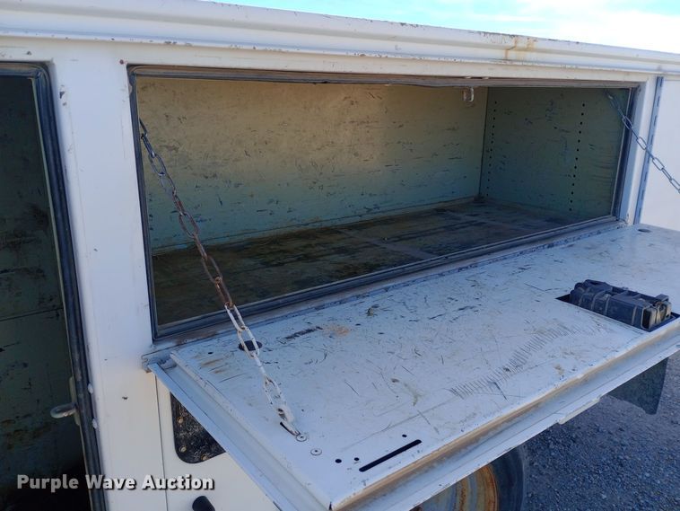 image for item EN8556 2012 Ford F550 Super Duty XL utility / service truck