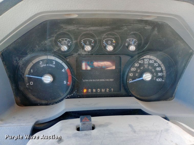 image for item EN8556 2012 Ford F550 Super Duty XL utility / service truck