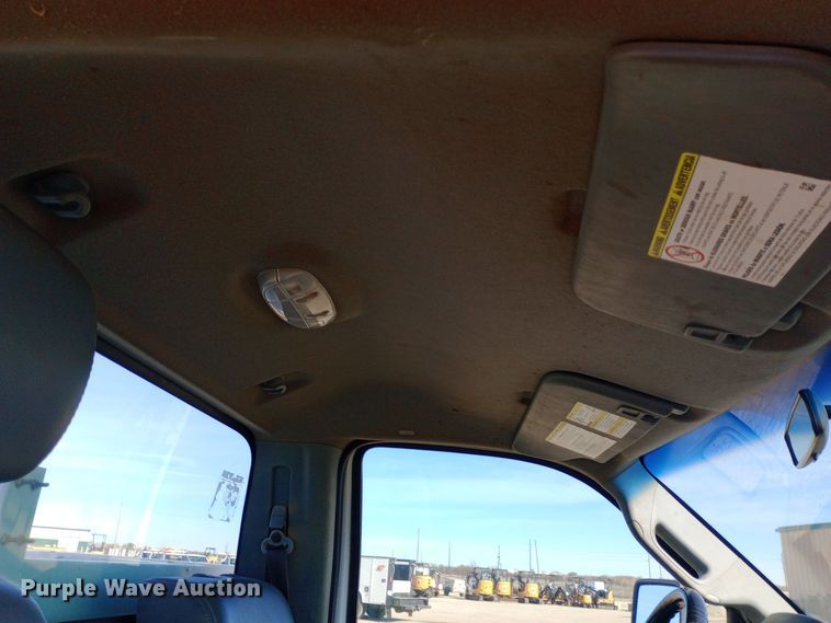 image for item EN8556 2012 Ford F550 Super Duty XL utility / service truck