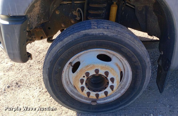 image for item EN8556 2012 Ford F550 Super Duty XL utility / service truck