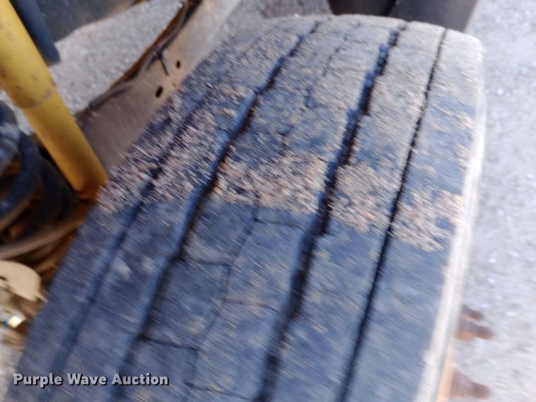 image for item EN8556 2012 Ford F550 Super Duty XL utility / service truck