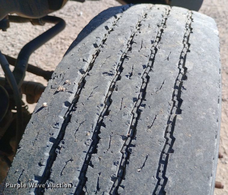 image for item EN8556 2012 Ford F550 Super Duty XL utility / service truck