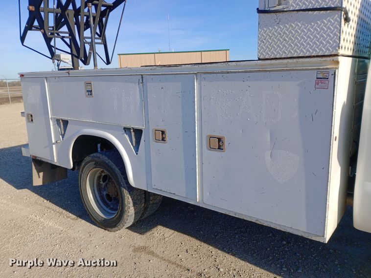 image for item EN8557 2012 Ford F450 Super Duty XL utility / service truck