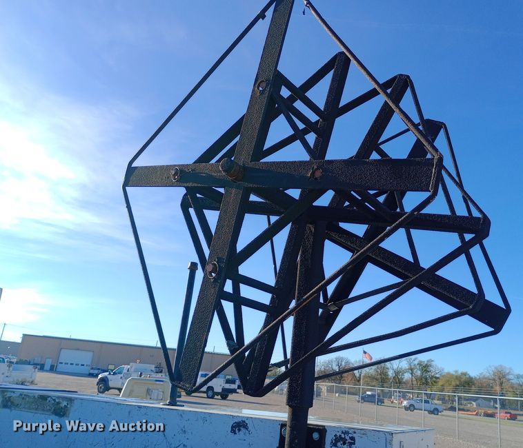 image for item EN8557 2012 Ford F450 Super Duty XL utility / service truck