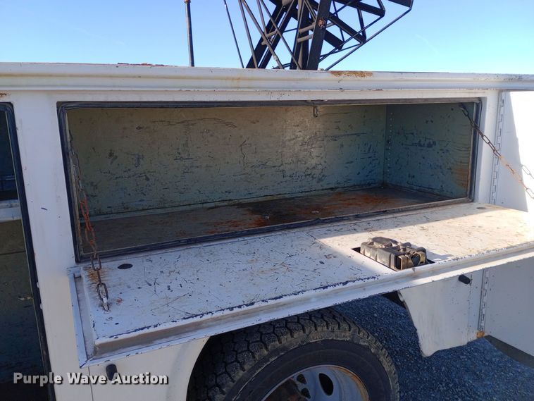 image for item EN8557 2012 Ford F450 Super Duty XL utility / service truck