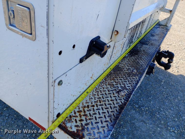 image for item EN8557 2012 Ford F450 Super Duty XL utility / service truck