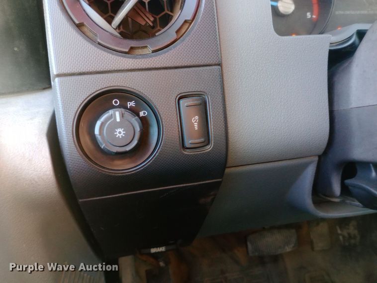 image for item EN8557 2012 Ford F450 Super Duty XL utility / service truck